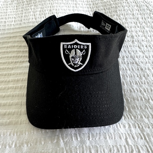 Brand new raiders visor - Picture 1 of 1